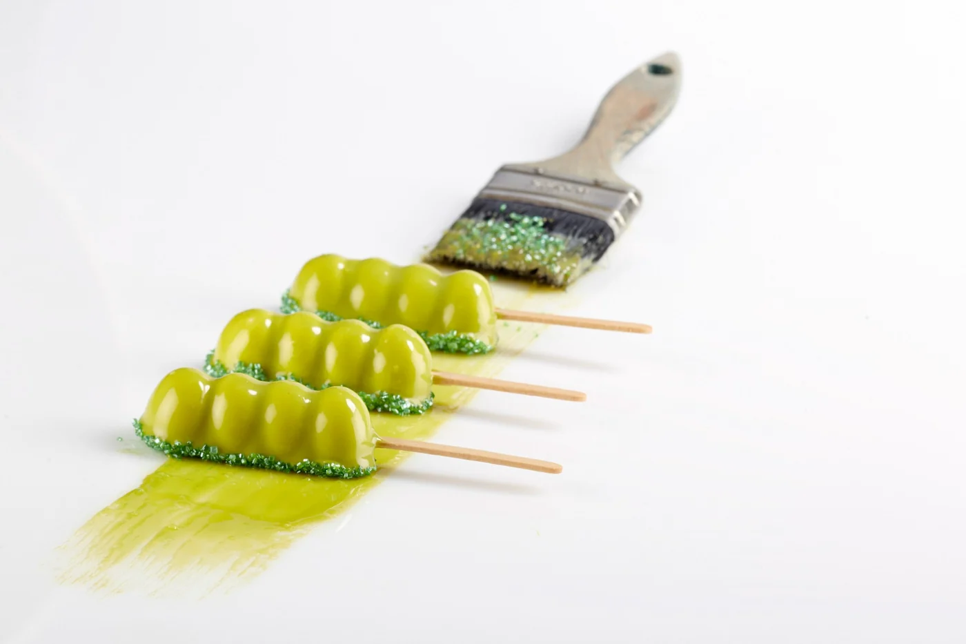 Gelato equipments and moulds